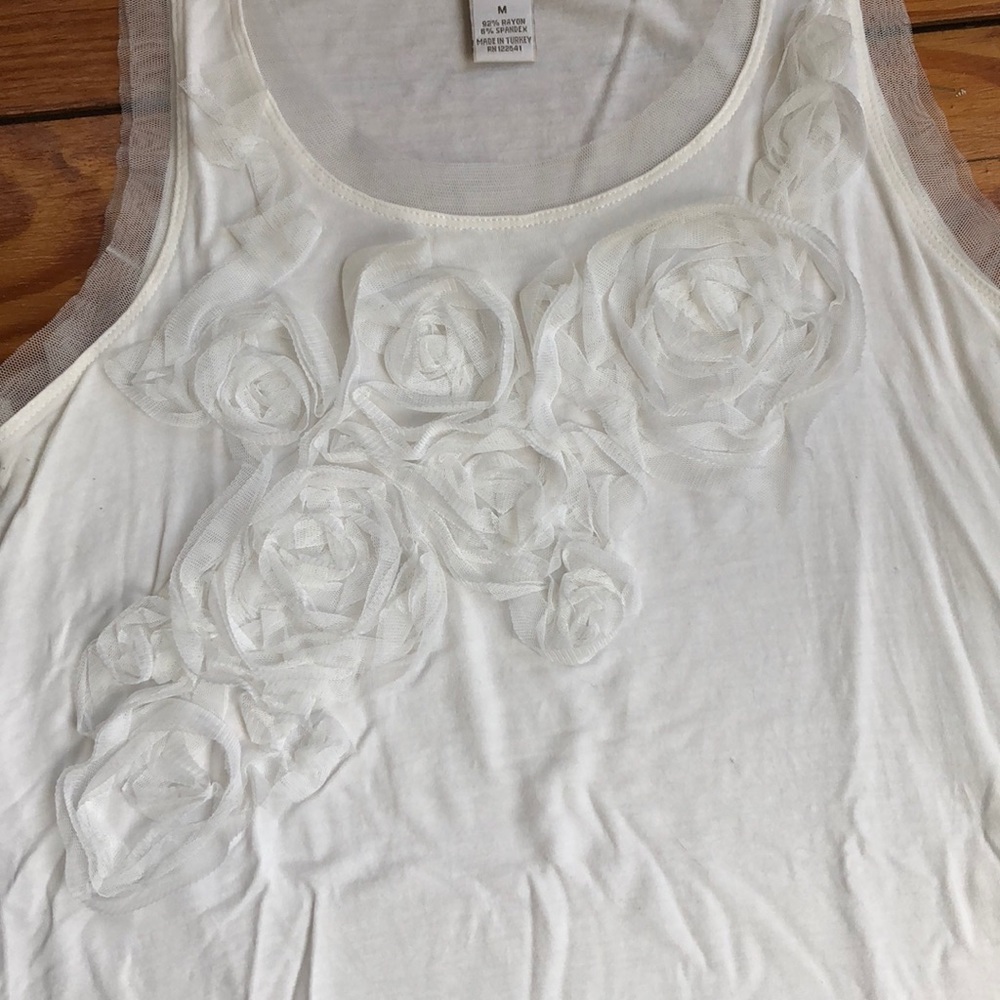 Kenar Cream Tank Top - Picture 3 of 5